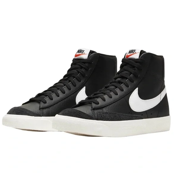 NIKE • Black & White High Top Blazer Mid '77 Vintage Unisex Sneakers Shoes - Picture 1 of 11